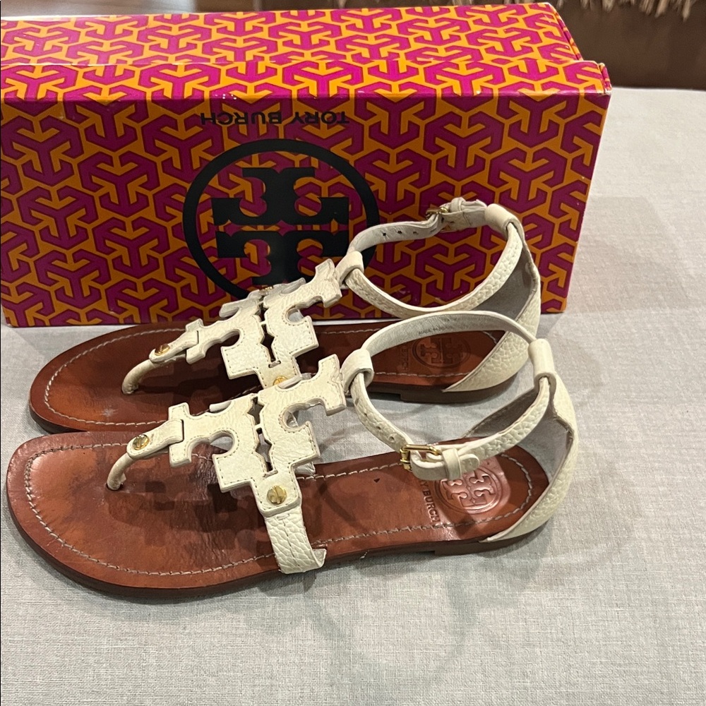 Tory Burch Cream Leather Logo Cutout Thong Sandals
